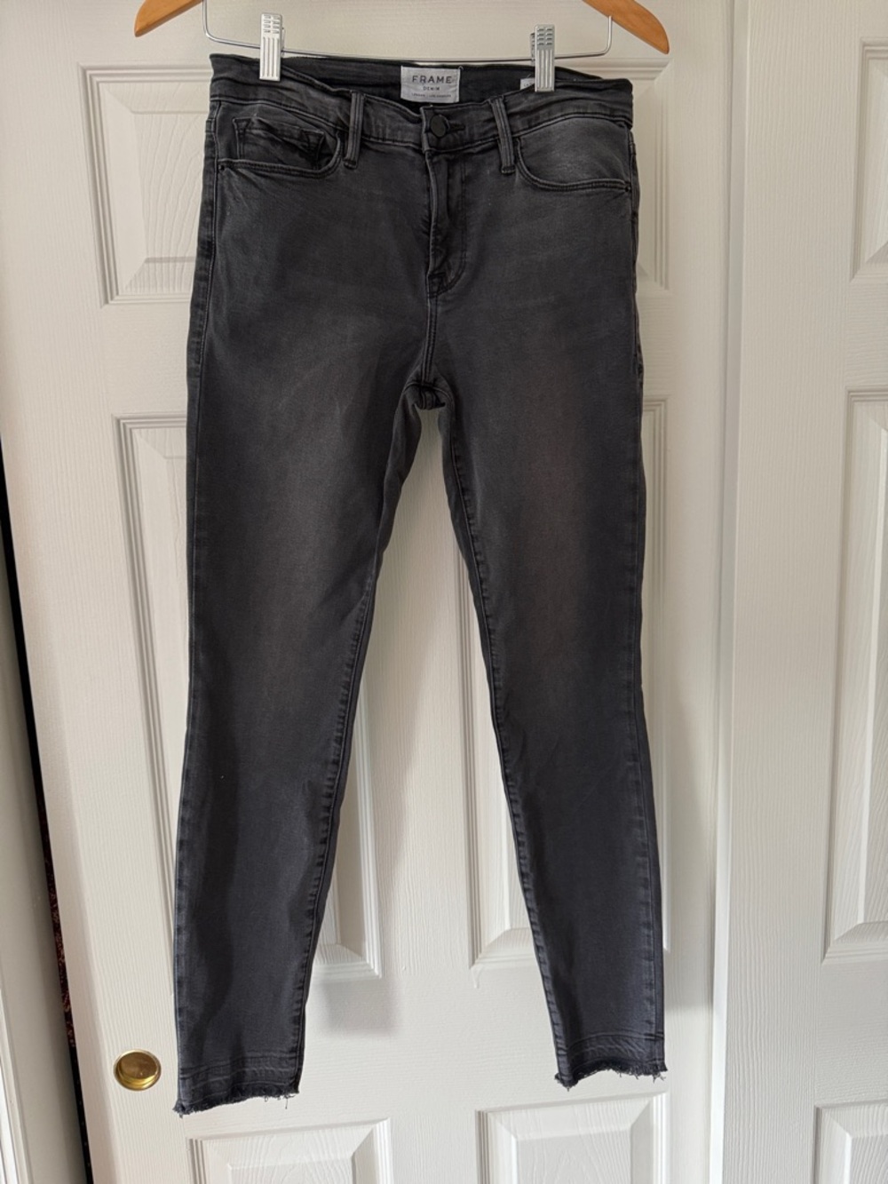 Frame Le Skinny de Jeanne Crop